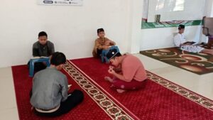 Al Quran Menjadi Kebutuhan Dasar Para Santri Yatim dan Tahfidz Pesantren Al Hilal 8 Panyileukan