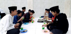 Detik-Detik Terakhir Ramadhan Kegiatan Apa Saja yang Dilaksanakan Santri Pesantren Al Hilal