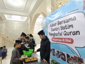 Suasana Sahur Bersama Santri Yatim dan Penghafal Al-Quran Pesantren Al Hilal