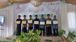 Tasyakur Milad Ke-22 Sekaligus Wisuda Tahfidz 30 Juz Santri Yatim Penghafal Al Quran Pesantren Al Hilal Sukses Digelar