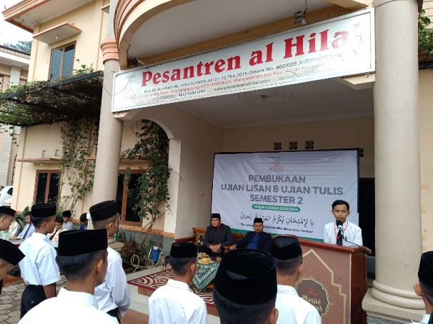 Pesantren al Hilal - Yatim, Tahfidz, Gratis