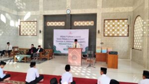 Suasana Penutupan Ujian dan Pembagian Raport Santri Pesantren Al Hilal Cililin