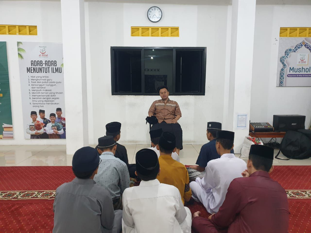 Pesantren al Hilal - Yatim, Tahfidz, Gratis