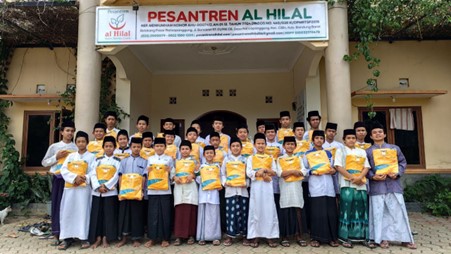 Pesantren al Hilal - Yatim, Tahfidz, Gratis