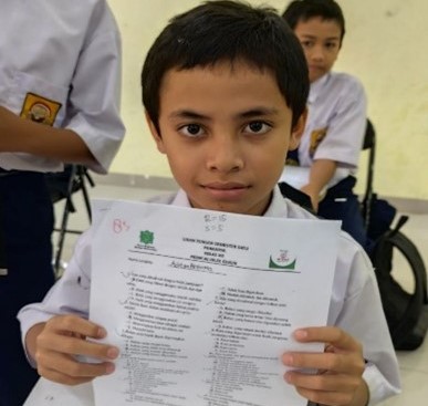 Pembagian Nilai Tengah Semester Bahasa Indonesia hingga Belajar Bahasa Arab Santri Pesantren Al Hilal 1 Cililin