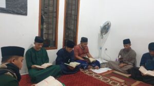 Apa Keutamaan Melaksanakan Tirakat Subuh yang Senantiasa Dilaksanakan Santri Kelas XI Pesantren Al Hilal 3 Cipadung?