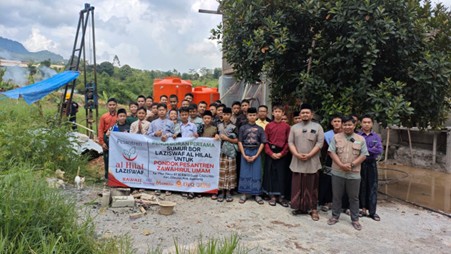 Terima Kasih Sebentar Lagi Akses Air Bersih Lebih Mudah! Inilah Proses Pengeboran Pertama Sumur Bor Pesantren Zawahirul Umam!