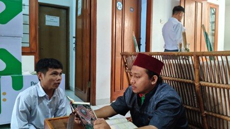 Bangun Generasi Qurani, Santri SMA Pesantren Al Hilal Semangat Ikuti Halaqah Tahfidz Setiap Hari