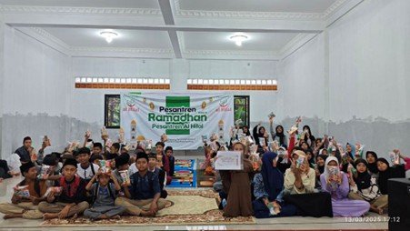 Betapa Bahagianya Belajar di Pesantren Ramadhan 1446 H, Tak Hanya Dapat Ilmu Ternyata Juga Dapat Takjil Gratis, Lho!