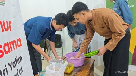 Meski Kantuk Menyelimuti, Para Santri Pesantren Al Hilal 2 Panyileukan Tetap Istiqomah Sahur dan Tadarus Al-Quran