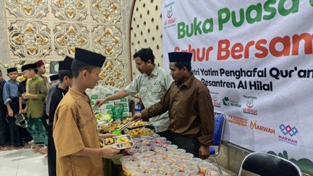 Pesantren al Hilal - Yatim, Tahfidz, Gratis