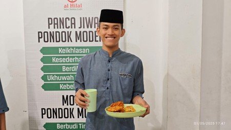 Suasana Berbuka Puasa Sunnah Kamis di Pesantren Al Hilal 2 Panyileukan dan Pesantren Al Hilal 3 Cipadung