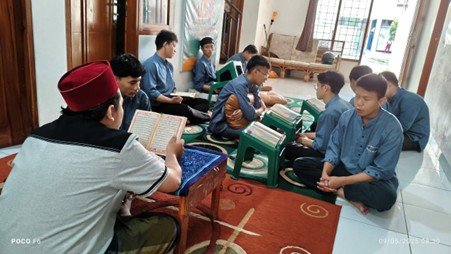 Hari Ini Santri SMA Pesantren Al Hilal Belajar Apa Ya? Yuk, Kita Intip Sama-sama