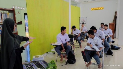 Kegiatan Belajar Mengajar Istiqomah Dilaksanakan Santri Yatim Penghafal Quran Pesantren Al Hilal