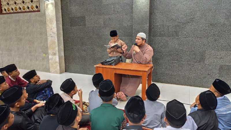 Menata Hati dan Istiqomah dengan Kegiatan Taujih di Masjid Marwah Pesantren Al Hilal 1 Cililin