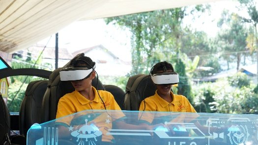 Seluruh Santri Yatim Penghafal Quran Pesantren Al Hilal 1 Cililin Mengikuti Eduwisata di Lembang Park Zoo