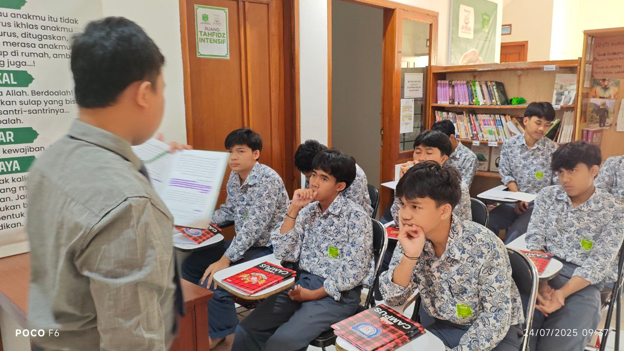 Pesantren al Hilal - Yatim, Tahfidz, Gratis