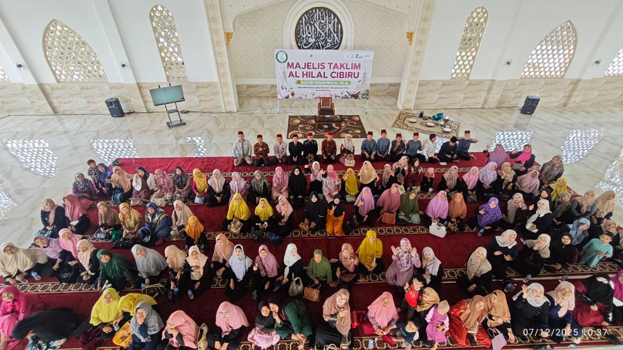 Pesantren al Hilal - Yatim, Tahfidz, Gratis