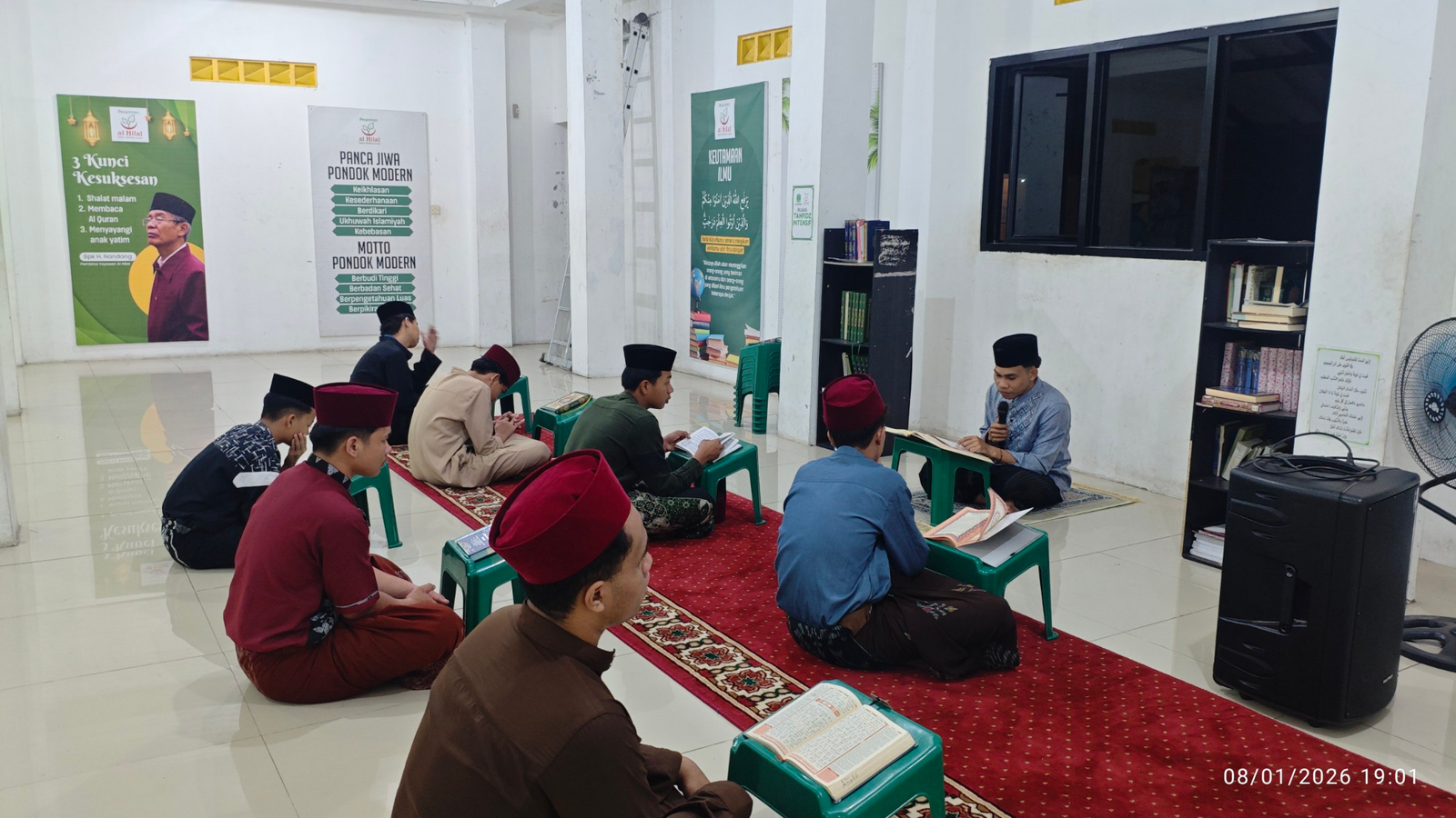 Pesantren al Hilal - Yatim, Tahfidz, Gratis