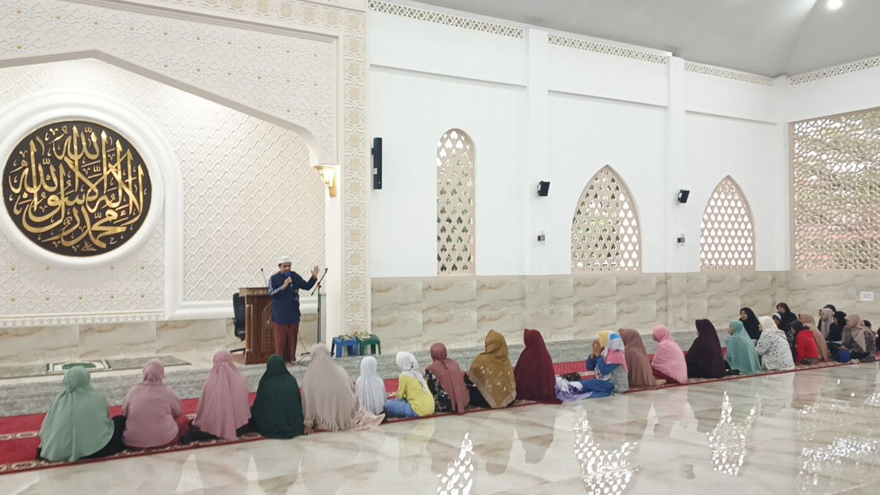 Pesantren al Hilal - Yatim, Tahfidz, Gratis