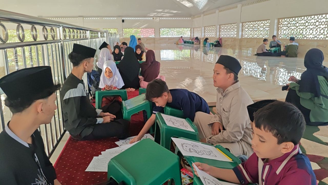 Pesantren al Hilal - Yatim, Tahfidz, Gratis
