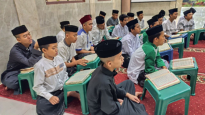 Menunggu Waktu Berbuka Puasa, Santri Al Hilal Belajar Nagham dan Maqomat