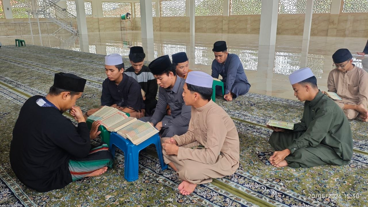 Kelas Tahfidz Pagi dan Sore, Ikhtiar Pesantren Al Hilal Membina Generasi Pecinta Al-Quran
