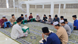 Halaqah Selepas Maghrib, Santri Al Hilal 2 Cibiru Kembali Murojaah Bersama