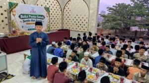 Hangatnya Kebersamaan Santri Pesantren Al Hilal 1 Cililin Menanti Waktu Berbuka Puasa Sunnah